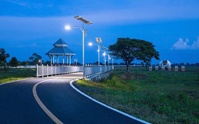 The Benefits of Solar Powered Street Lights